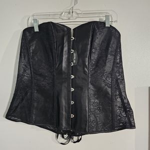 ADORE ME NWT Bustier/Corset Black Lace and Satin 3X